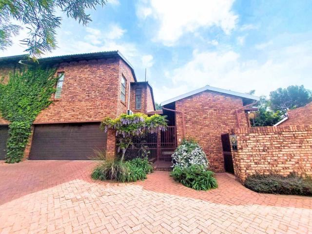 Townhouse for sale in Morningside, Sandton