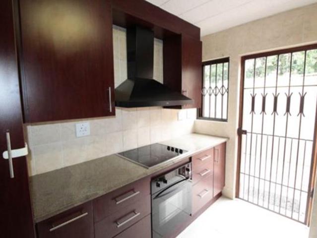 Townhouse for rent in Vosloorus, Gauteng