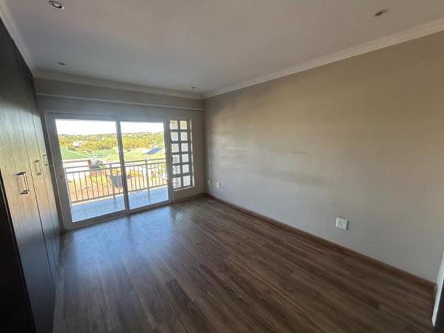 Townhouse for rent in Seaview, Kwazulu-natal