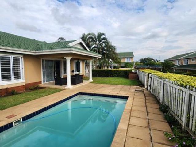 Townhouse for rent in Seaview, Kwazulu-natal