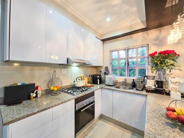 Townhouse for sale in Seaview, Kwazulu-natal