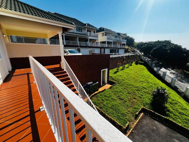 Townhouse for sale in Seaview, Kwazulu-natal