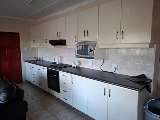 Townhouse for rent in Ugu District Municipality, Kwazulu-natal