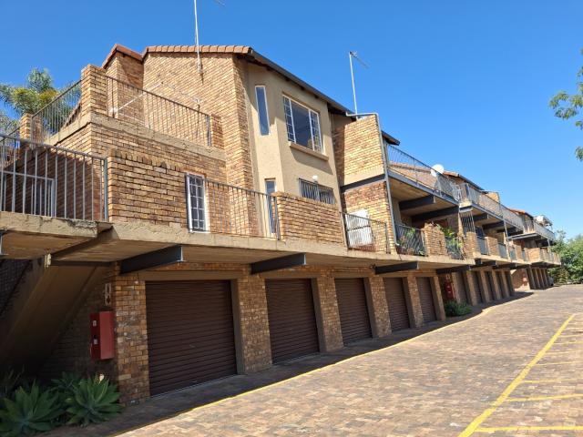 Townhouse for rent in Pretoria East, Pretoria