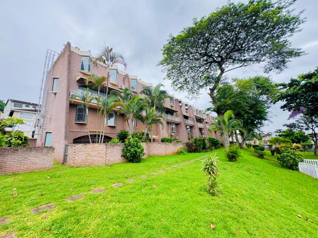 Townhouse for sale in Seaview, Kwazulu-natal