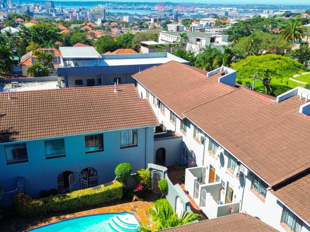 Townhouse for sale in Seaview, Kwazulu-natal