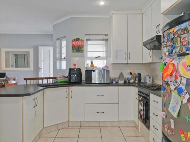 Townhouse for sale in Amatola View, Bhisho