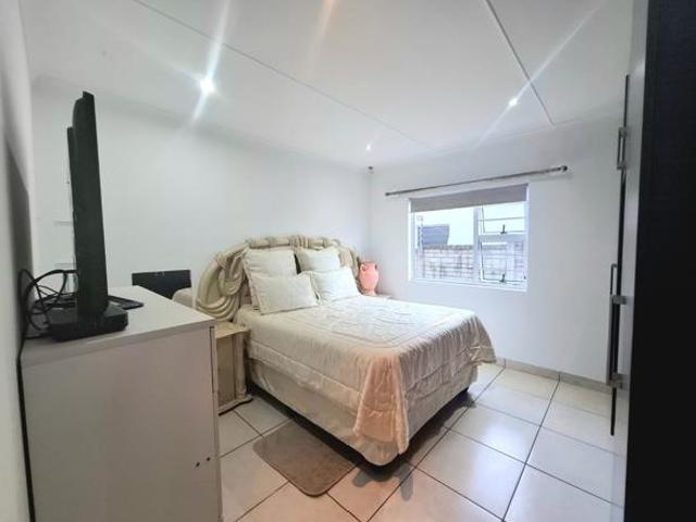 Townhouse for sale in Amatola View, Bhisho