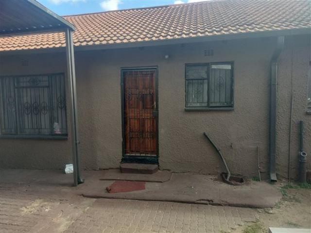 House for rent in Soweto, Gauteng