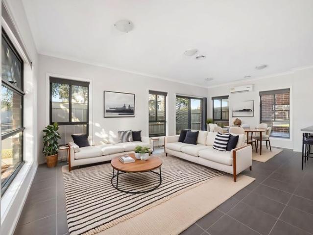 Townhouse for rent in Camerons Creek, Victoria