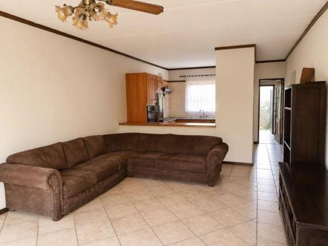 Townhouse for sale in Lejweleputswa, Free State