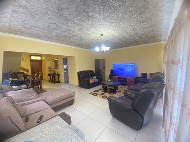Townhouse for sale in Bloemfontein, Free State