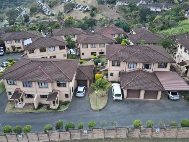 Townhouse for sale in Seaview, Kwazulu-natal