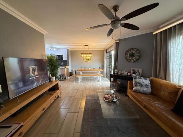 Townhouse for rent in Durban, eThekwini Metropolitan Municipality