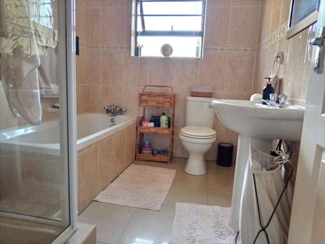 Townhouse for sale in Kimberley, Frances Baard District Municipality