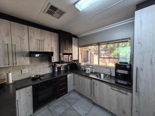 Townhouse for sale in Frances Baard, Northern Cape
