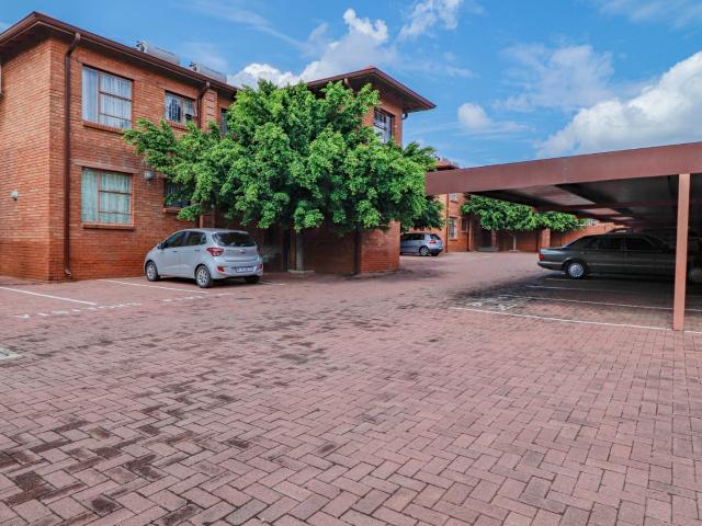 Townhouse for rent in Alberton, City of Ekurhuleni Metropolitan Municipality