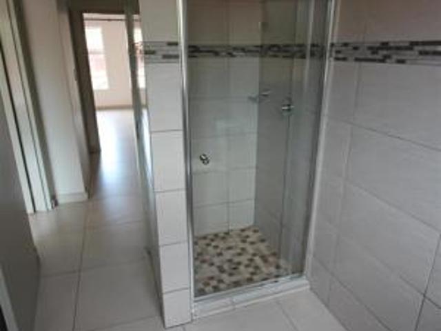 Townhouse for rent in Ekurhuleni, Gauteng
