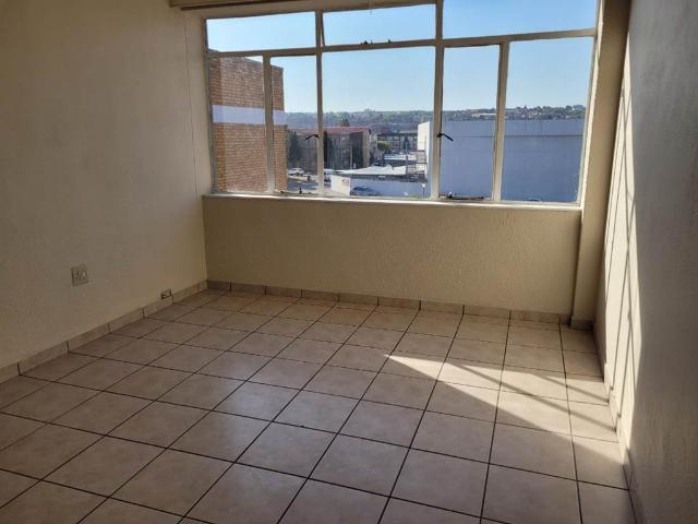 Townhouse for sale in Ekurhuleni, Gauteng