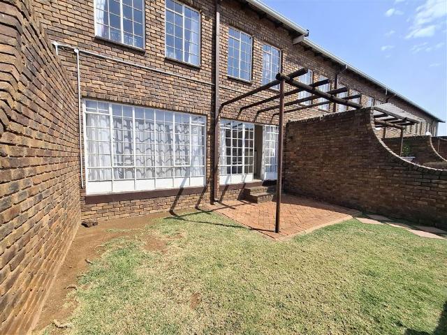 Townhouse for sale in Ekurhuleni, Gauteng
