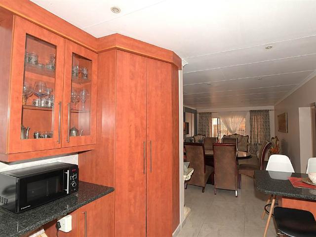 Townhouse for sale in Ekurhuleni, Gauteng