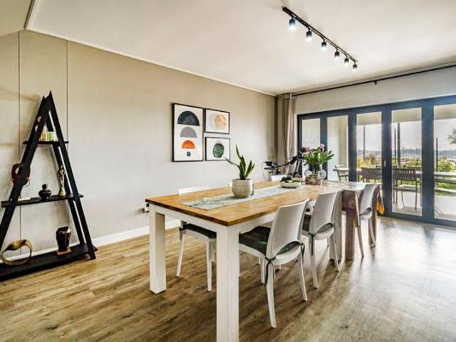 Townhouse for rent in Durbanville, Western Cape