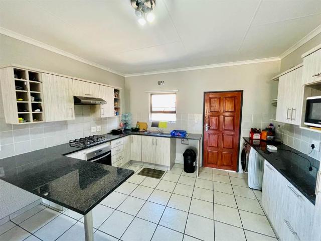 Townhouse for sale in Ekurhuleni, Gauteng