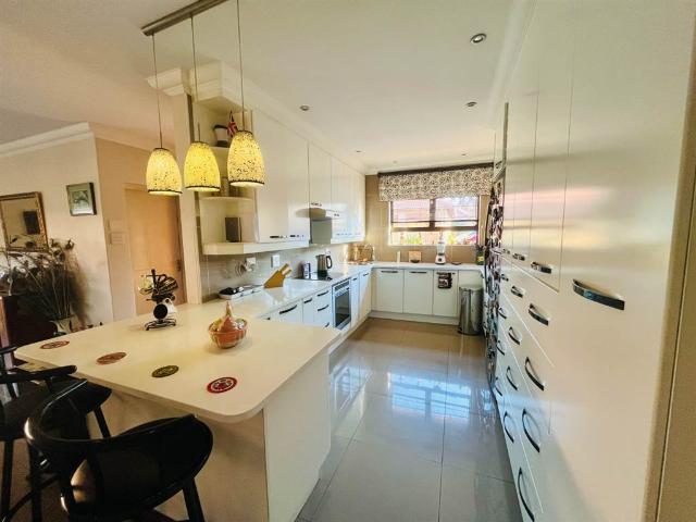 Townhouse for sale in Ekurhuleni, Gauteng