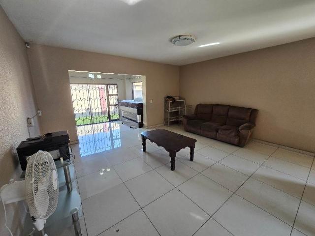 Townhouse for sale in Ekurhuleni, Gauteng