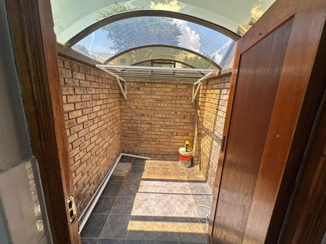 Townhouse for rent in Westonaria, Gauteng