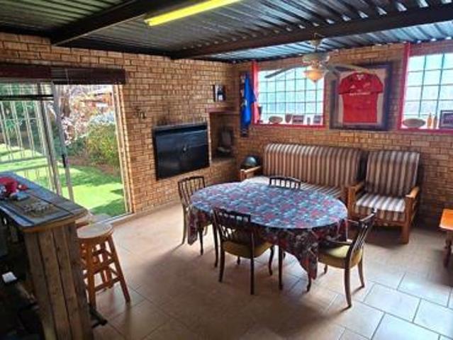 Townhouse for sale in Westonaria, Gauteng