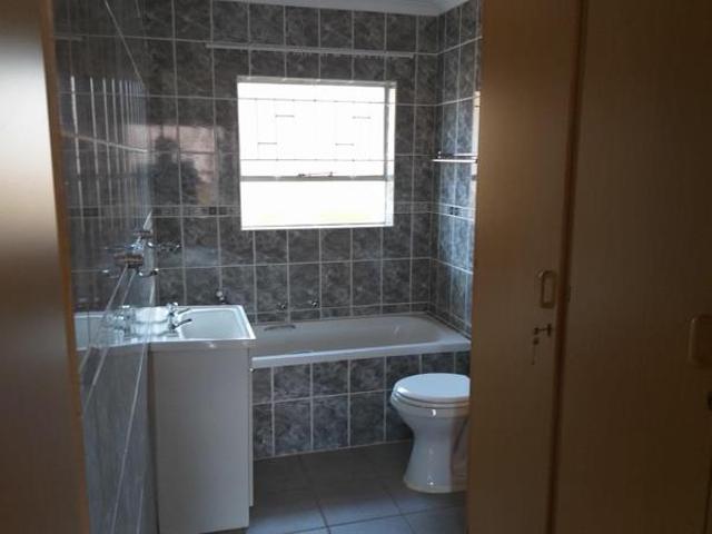 Townhouse for rent in Westonaria, Gauteng
