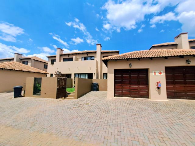 Townhouse for sale in Kagiso, Gauteng