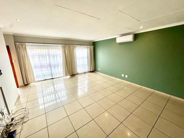 Townhouse for sale in Gert Sibande, Mpumalanga