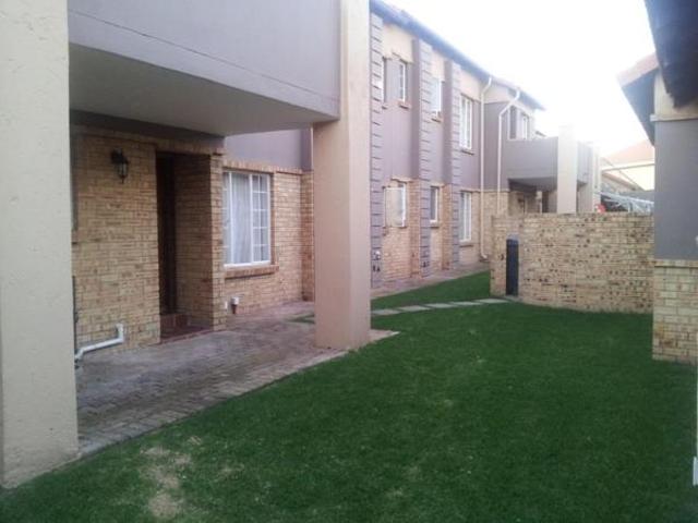 Townhouse for sale in Tembisa, Gauteng