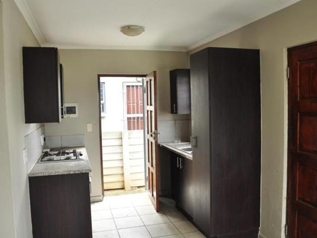 Townhouse for sale in Vosloorus, Gauteng