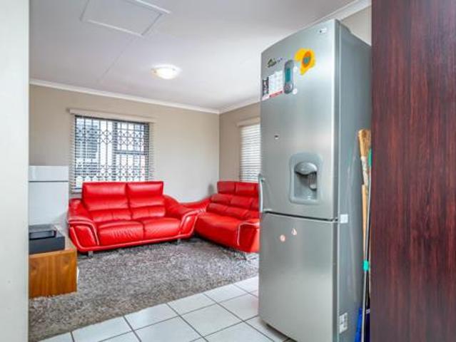 Townhouse for sale in Midrand, Gauteng