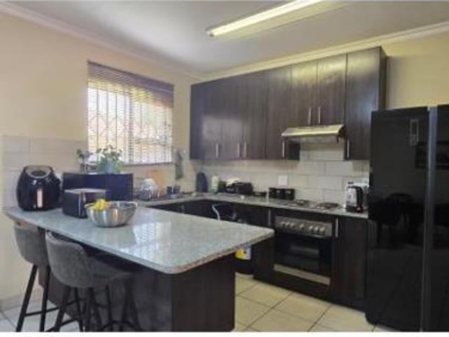 Townhouse for sale in Tembisa, Gauteng