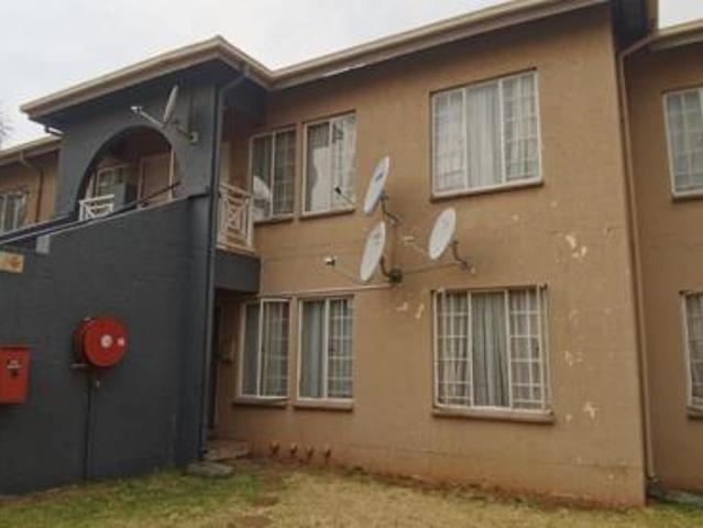 Townhouse for rent in Ekurhuleni, Gauteng