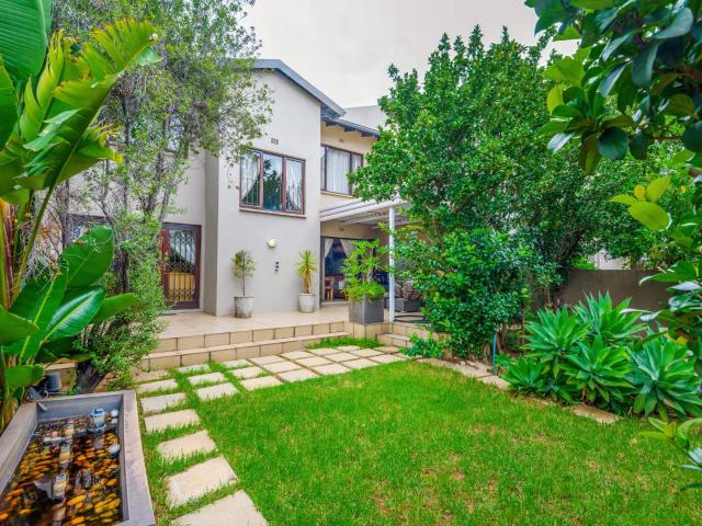 Townhouse for sale in Alexandra, Gauteng
