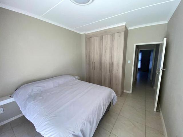 Townhouse for rent in Vosloorus, Gauteng