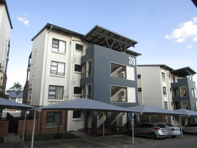 House for rent in Oakdene, Vosloorus