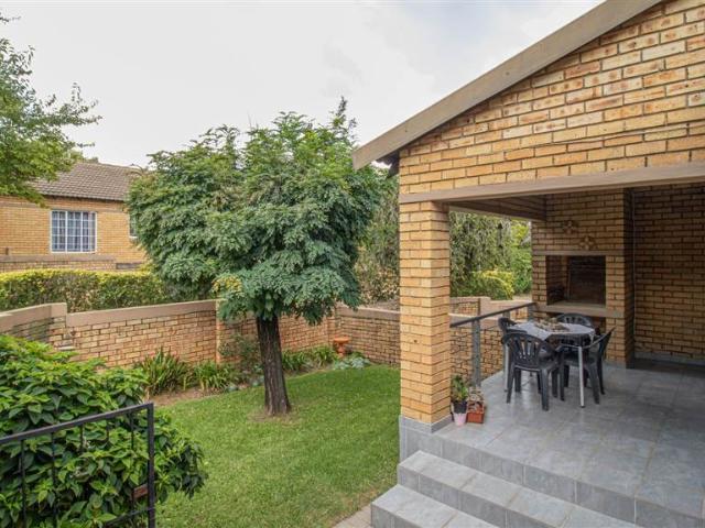 Townhouse for sale in Johannesburg Townhouse for sale in Johannesburg