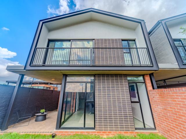 Townhouse for sale in Waterkloof, Gauteng