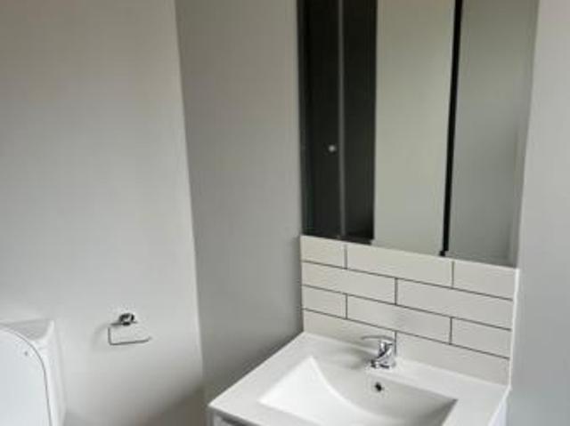 Townhouse for rent in Waterkloof, Gauteng