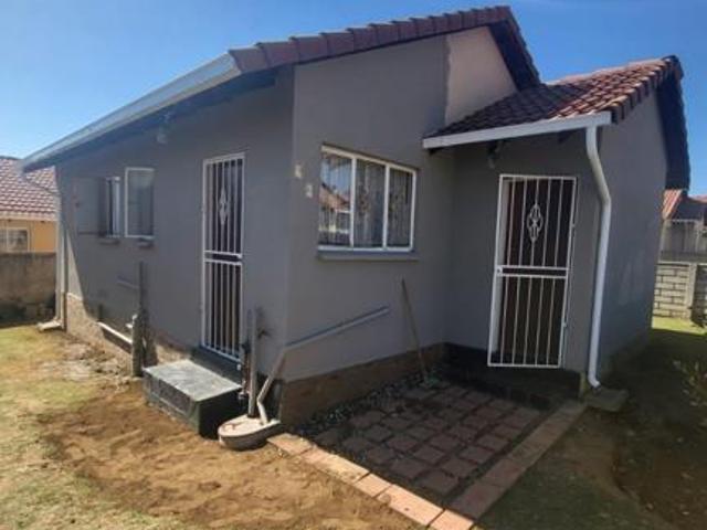 House for rent in Vosloorus, Gauteng