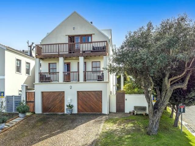 Townhouse for rent in Cape Town, Western Cape