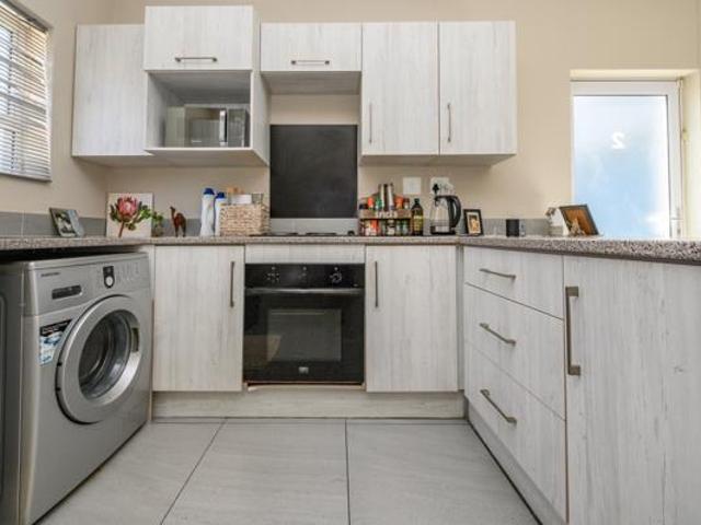 Townhouse for sale in Eastern Cape