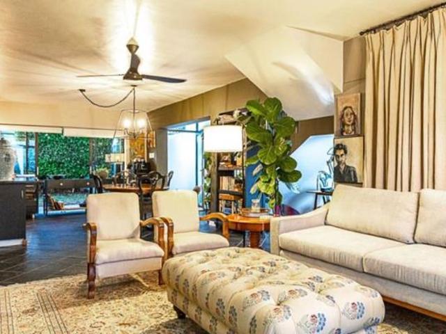 Townhouse for sale in Durbanville, Western Cape