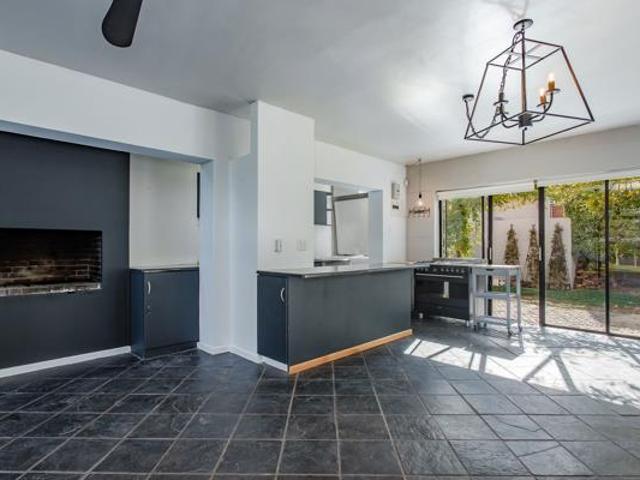 Townhouse for sale in Durbanville, Western Cape